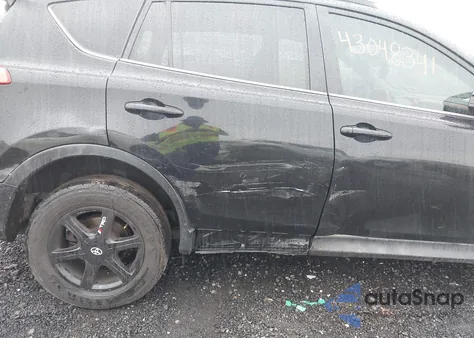 2015 Toyota Rav4 Le z USA, uszkodzony, nr VIN 2T3BFREV4FW337386